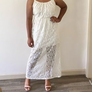 XL White lace cocktail dress